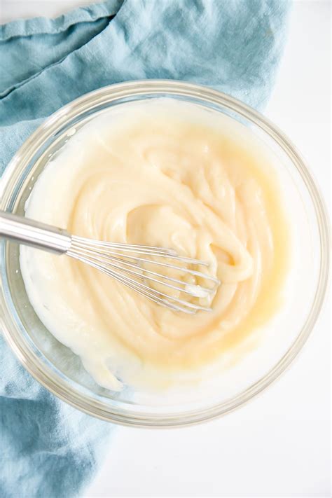 how-to-make-german-buttercream-custard-buttercream image