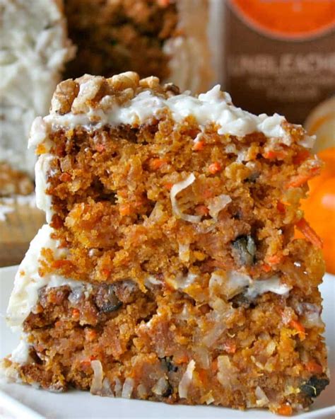 pumpkin-carrot-cake-the-bakermama image