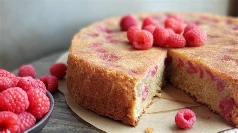 healthier-raspberry-cake-noble-pig image