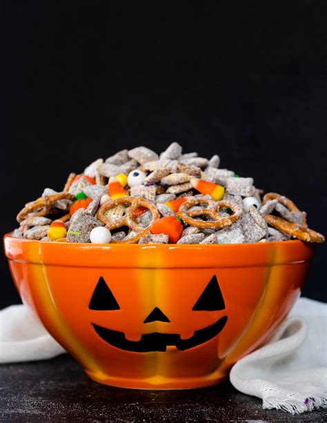 halloween-puppy-chow-recipe-monster-munch image
