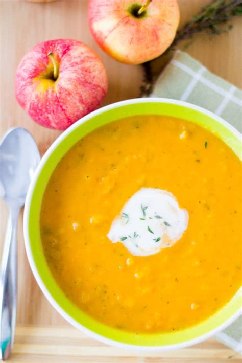 vegan-butternut-squash-and-apple-soup-jessica-in image