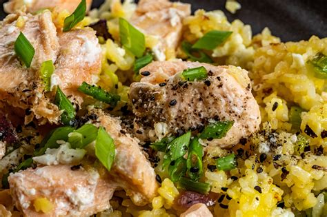 golden-fried-rice-with-salmon-and-furikake-sushi-day image