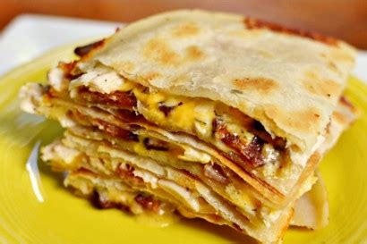 chicken-quesadilla-with-bacon-and-ranch-tasty-kitchen image