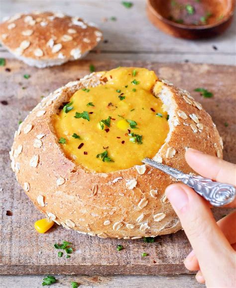vegan-corn-chowder-best-creamy-corn-soup image