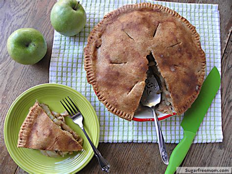 healthier-whole-wheat-apple-pie-no-sugar-added image
