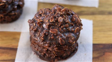 no-bake-chocolate-oatmeal-cookies-recipe-the image