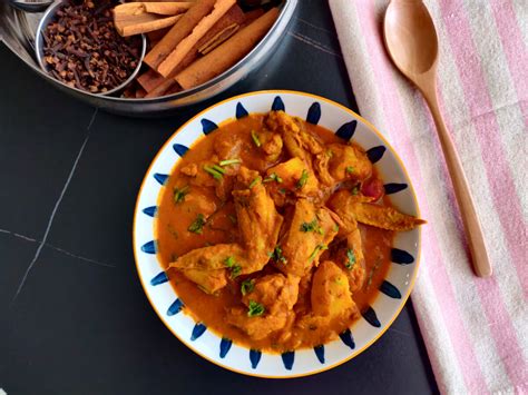 homestyle-chicken-curry-how-to-make-a-killer-curry image