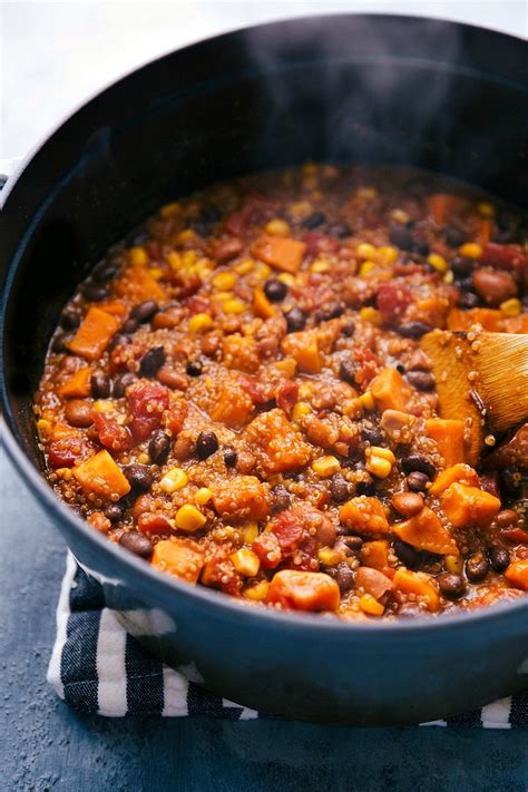 quinoa-chili-one-pot-chelseas-messy-apron image