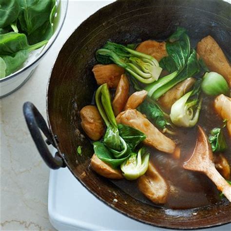 ginger-chicken-stir-fry-with-greens-chatelainecom image