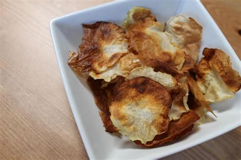 kohlrabi-chips-recipe-story-of-a-kitchen image