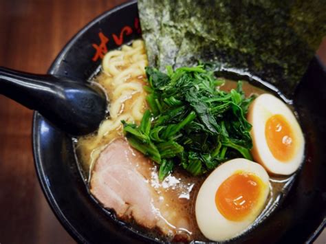 40-best-ramen-toppings-for-your-homemade-noodle-soup image