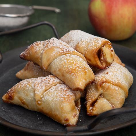 easy-apple-pie-crescent-rolls-recipe-an-italian-in-my image