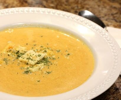 crockpot-cream-of-carrot-soup-tasty-kitchen image