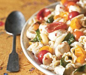 bocconcini-and-roasted-tomato-pasta-salad-readers image