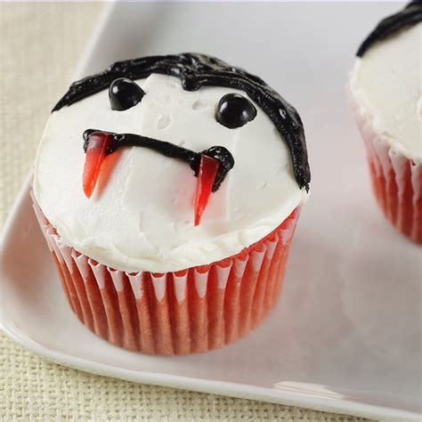 red-velvet-vampire-cupcakes-mccormick image