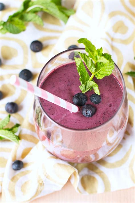 blueberry-smoothie-recipe-with-mint-cookin-with image