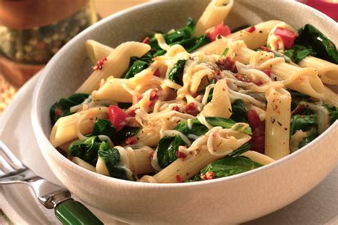 penne-spinach-pasta-toss-easy-home-meals image
