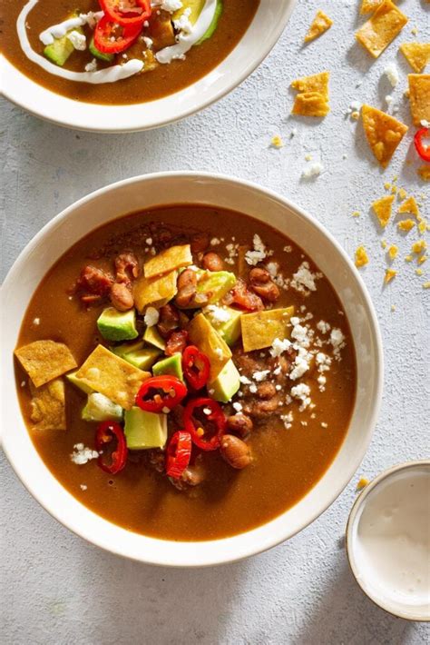 sopa-de-frijoles-mexican-bean-soup-maricruz-avalos image