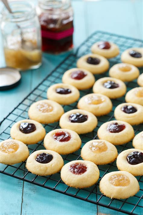 recipe-jam-filled-butter-cookies-salvagente image