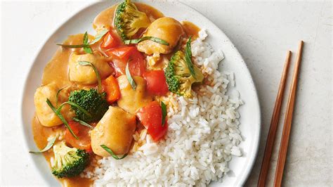 slow-cooker-red-curry-chicken image