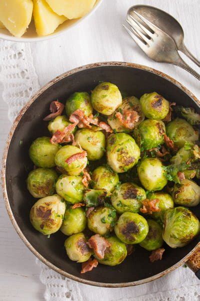 pan-fried-brussels-sprouts-with-bacon-german-style image