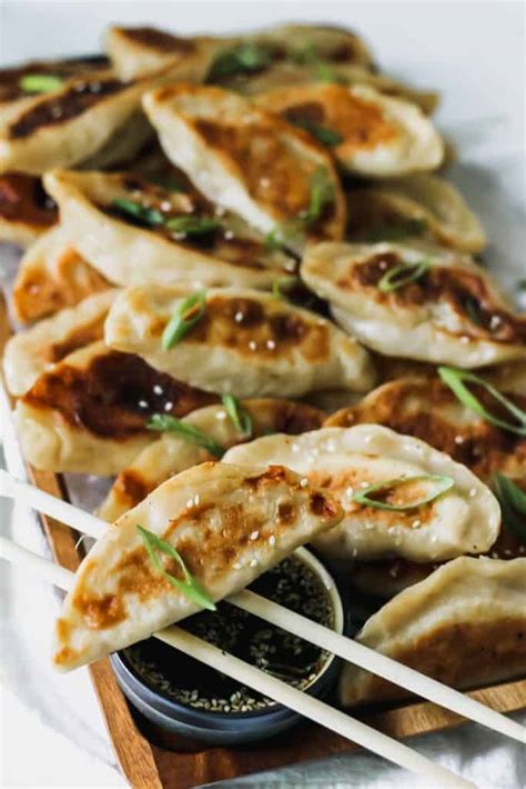 chinese-chicken-dumplings-with-sesame-soy-sauce image