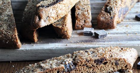 gingerbread-biscotti-with-ginger-chocolate-bark image