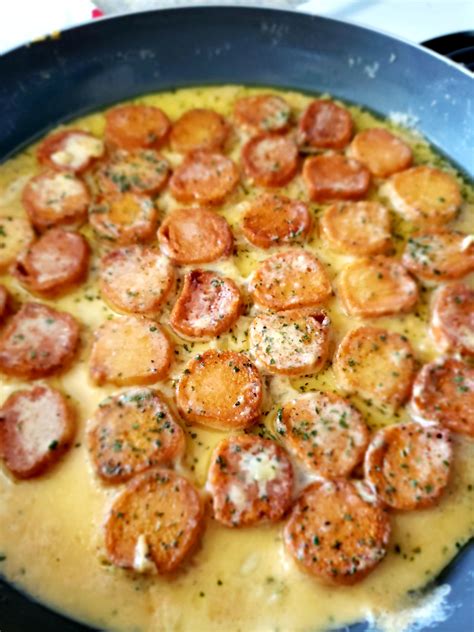 homemade-creamy-garlic-scallops-food-reddit image