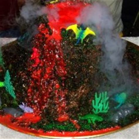 erupting-volcano-cake-bigoven image