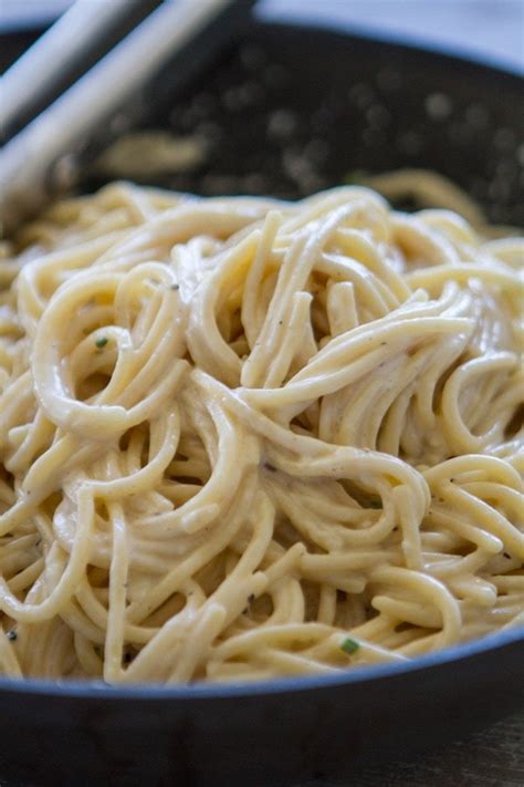 parmesan-garlic-linguine-pasta-laurens-latest image