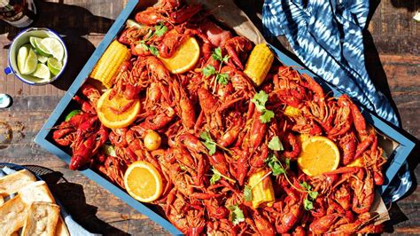 dao-family-crawfish-boil-southern-living image