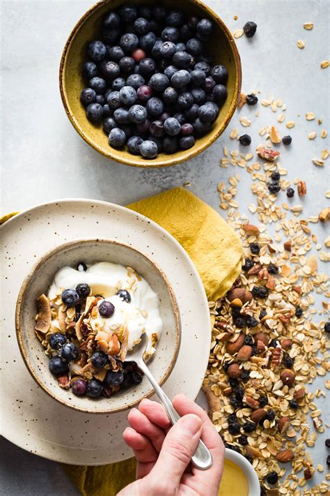 homemade-blueberry-granola-foodness-gracious image