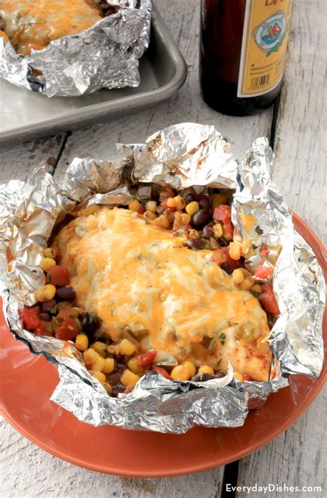 southwest-chicken-foil-packet-recipe-everyday-dishes image