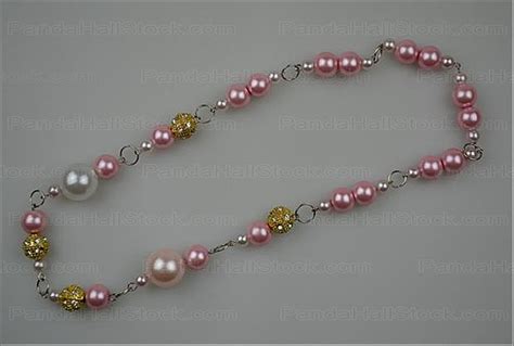 how-to-make-a-pearl-necklace-easy-4-steps-to-make image