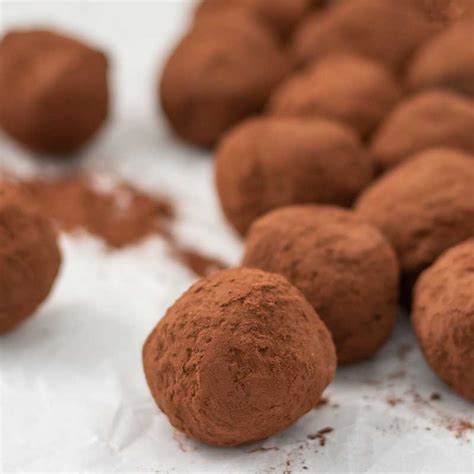 keto-chocolate-truffles-recipe-delicious-easy image