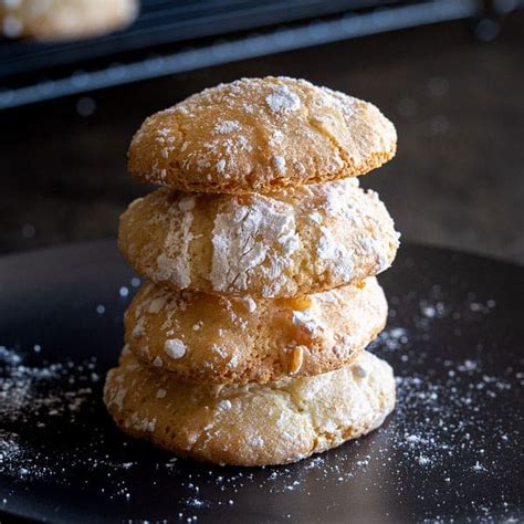 chewy-italian-almond-biscuits-wandercooks image