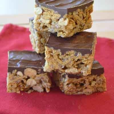 chocolate-topped-crunchy-cereal-bars-recipe-land image