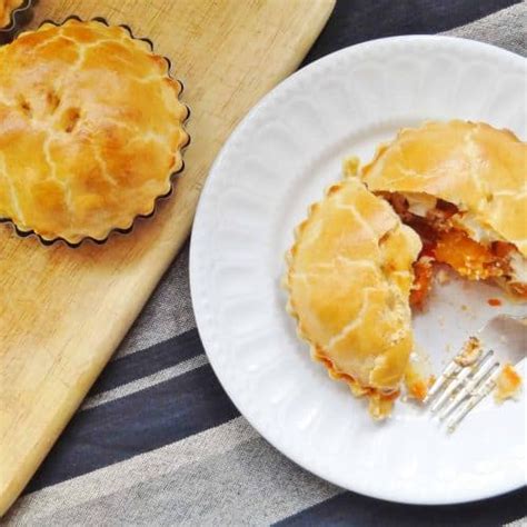 butternut-squash-and-goats-cheese-pies-domestic image