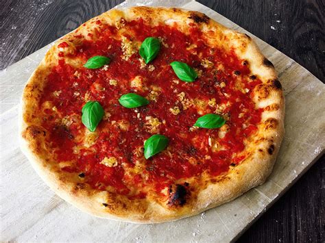 pizza-marinara-recipe-vegan-delicious image