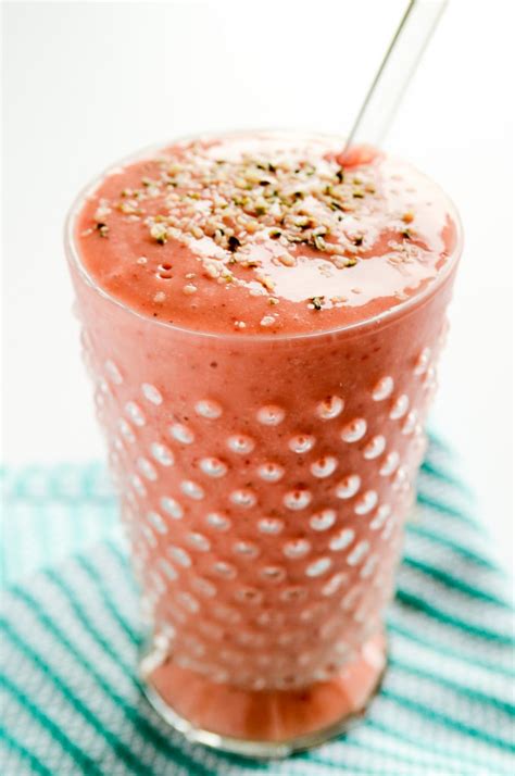 creamy-strawberry-mango-protein-smoothie-blissful image