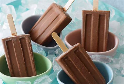 mexican-chocolate-pops-recipe-leites-culinaria image
