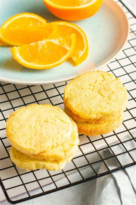 orange-butter-biscuits-lost-in-food image
