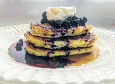 best-ever-buttermilk-pancakes-with-blueberry-compote image