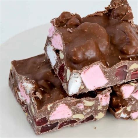 chocolate-rocky-road-easy-recipe-bake-play-smile image