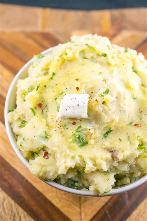 simple-vegan-mashed-potatoes-recipe-yup-its-vegan image
