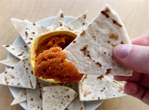 how-to-make-moroccan-style-roasted-carrot-dip image
