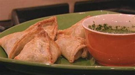 oven-baked-samosas-with-mint-cilantro-dipping-sauce image