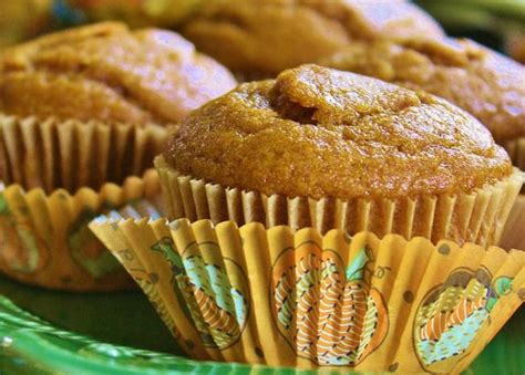 20-pumpkin-spice-muffin-recipes-for-delicious-fall image