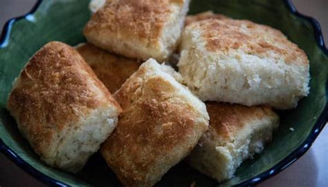 easy-southern-buttermilk-biscuits-that-just-cant-fail image