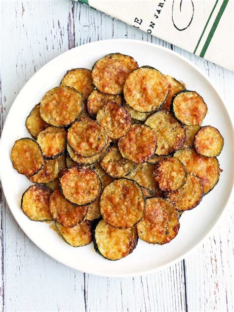 crispy-baked-zucchini-chips-healthy-recipes-blog image